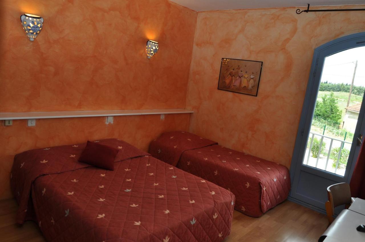 Hotel Les Mimosas Lunel  Habitación foto