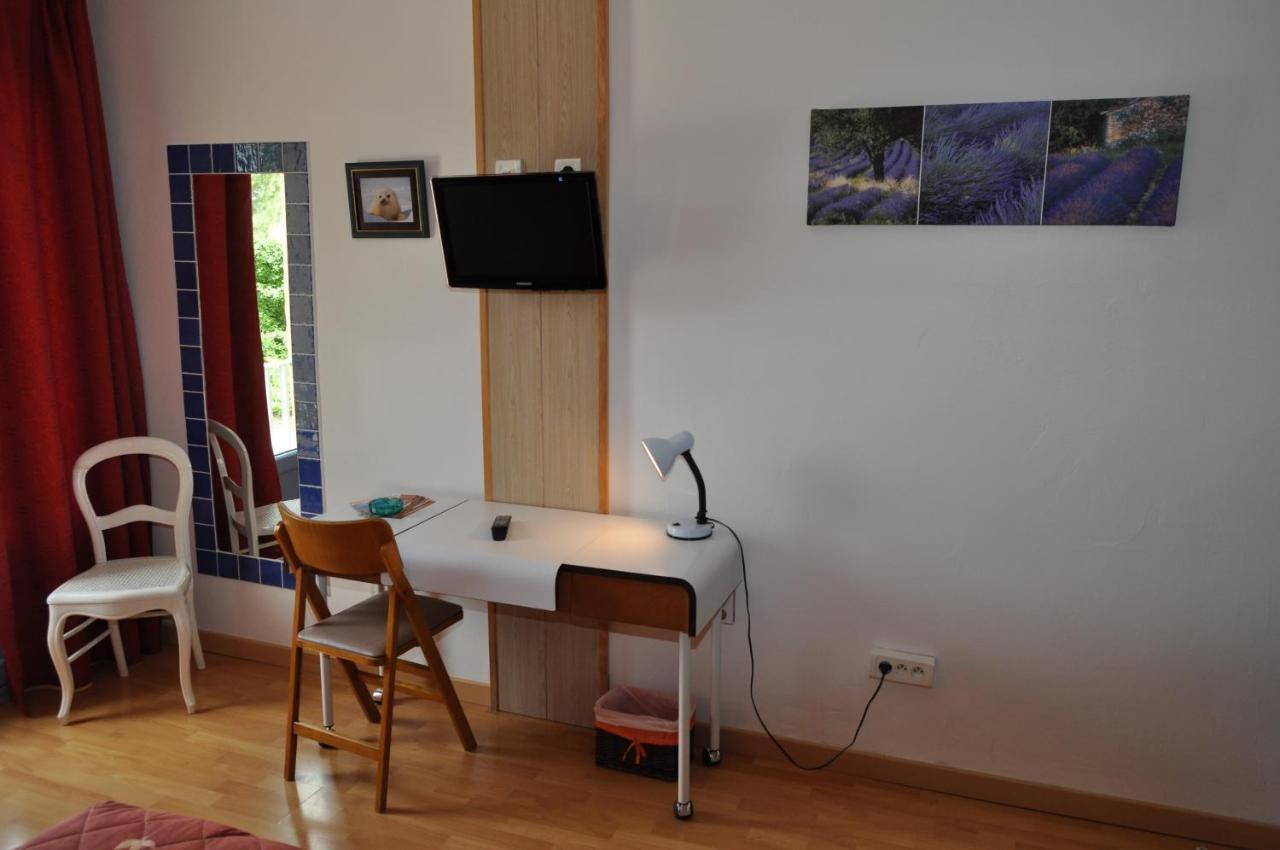 Hotel Les Mimosas Lunel  Habitación foto